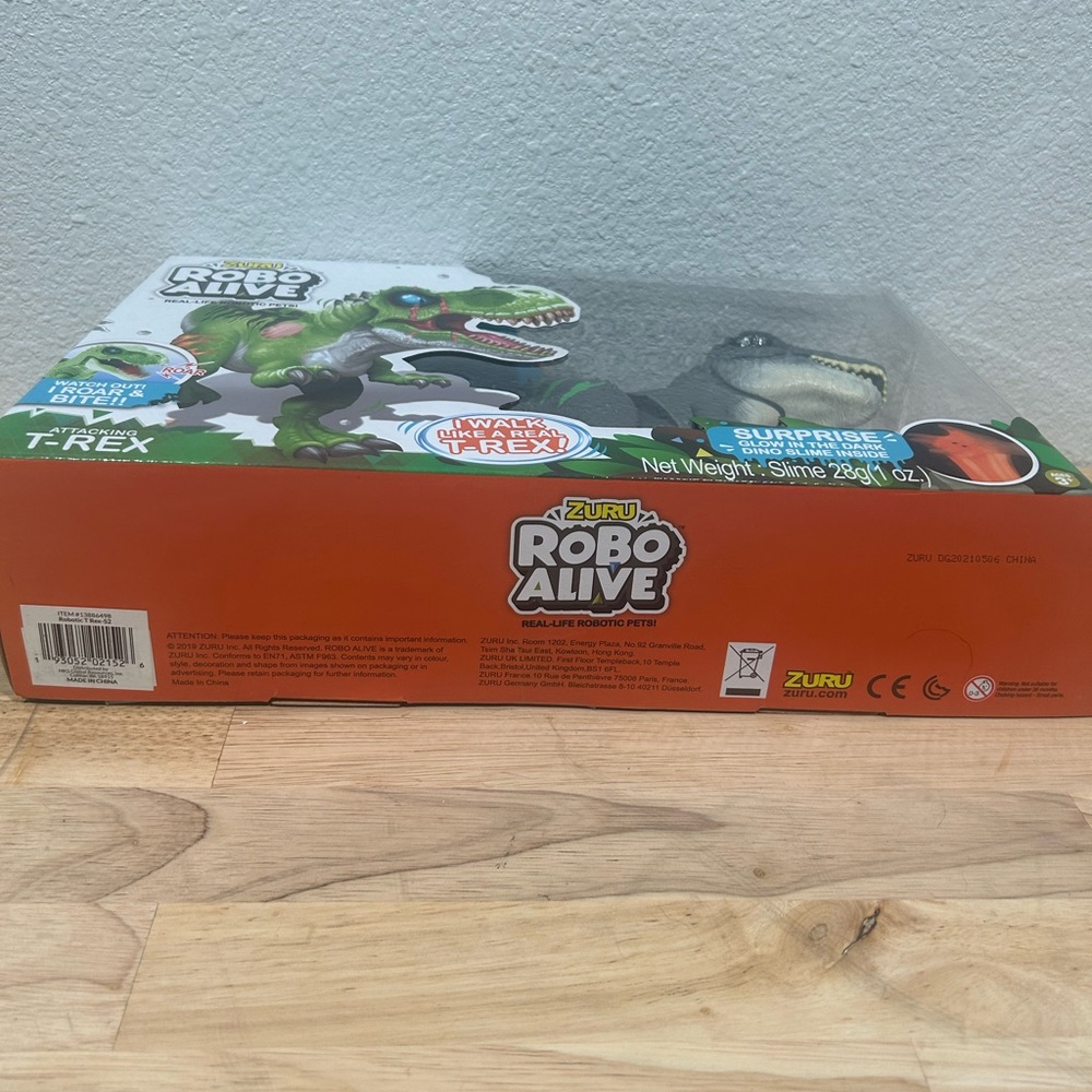 ZURU Robo Alive - Attacking T-Rex Battery-Powered Robotic Toy GREY NIB - Picture 6 of 7